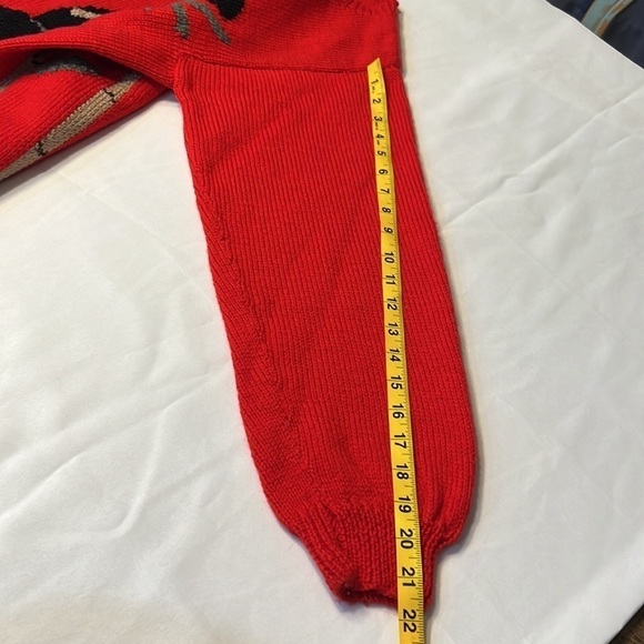 Saks Fifth Avenue sweater size Small - Picture 8 of 11